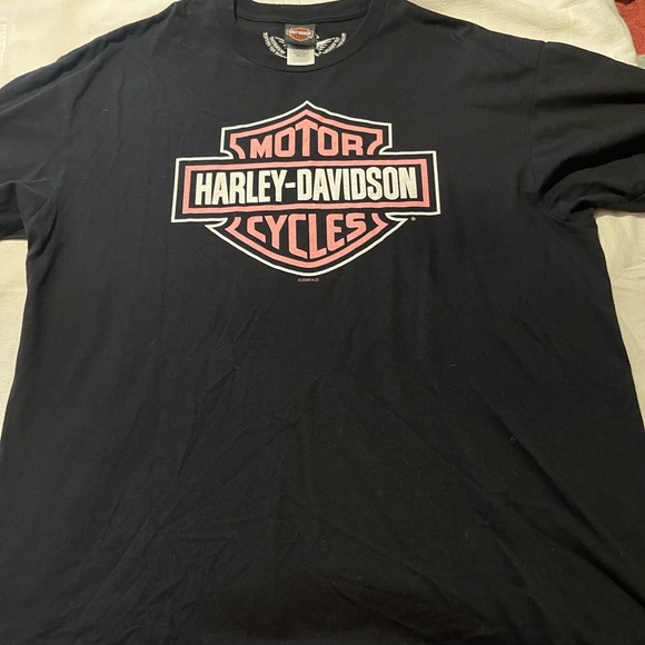 Harley-Davidson Tops - Harley-Davidson Black Tee with Pink Logo